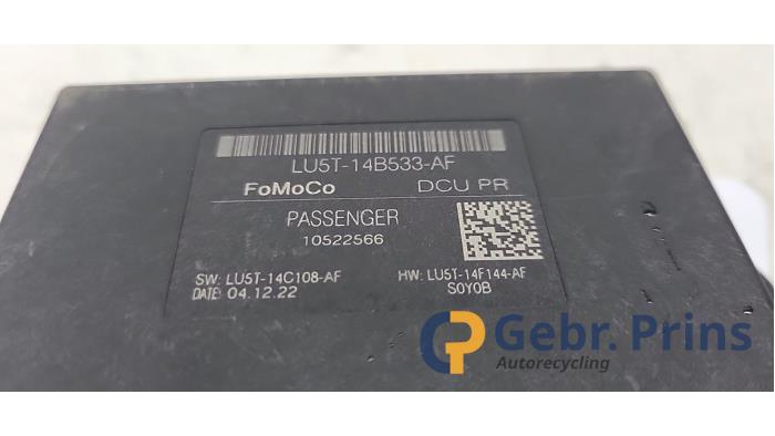 Centrale Deurvergrendelings Module van een Ford Puma 1.0 Ti-VCT EcoBoost mHEV 12V 2022