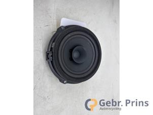 Gebruikte Speaker Ford Puma 1.0 Ti-VCT EcoBoost mHEV 12V Prijs € 15,00 Margeregeling aangeboden door Autorec. Gebr. Prins b.v.