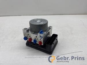 Gebruikte ABS Pomp Ford Puma 1.0 Ti-VCT EcoBoost mHEV 12V Prijs € 200,00 Margeregeling aangeboden door Autorec. Gebr. Prins b.v.