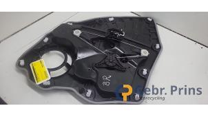 Gebruikte Ruitmechaniek 4Deurs rechts-achter Ford Puma 1.0 Ti-VCT EcoBoost mHEV 12V Prijs € 75,00 Margeregeling aangeboden door Autorec. Gebr. Prins b.v.