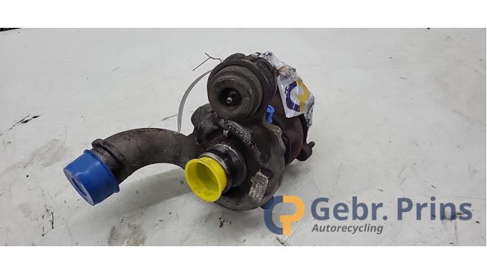 Gebruikte G-lader Renault Trafic New (FL) 1.9 dCi 82 16V Prijs € 181,50 Inclusief btw aangeboden door Autorec. Gebr. Prins b.v.
