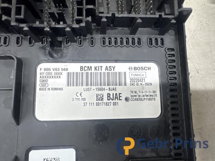 Kontaktslot + computer van een Ford Puma 1.0 Ti-VCT EcoBoost mHEV 12V 2022