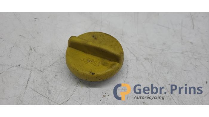 Gebruikte Oliedop Opel Agila (A) 1.2 16V Prijs € 5,00 Margeregeling aangeboden door Autorec. Gebr. Prins b.v.