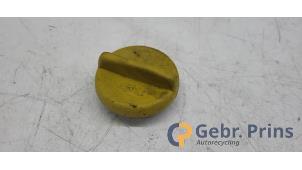 Gebruikte Oliedop Opel Agila (A) 1.2 16V Prijs € 5,00 Margeregeling aangeboden door Autorec. Gebr. Prins b.v.