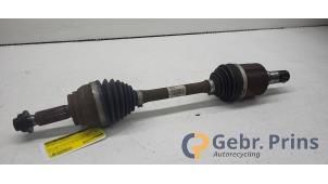 Gebruikte Aandrijfas links-voor Kia Niro I (DE) 1.6 GDI Hybrid Prijs € 125,00 Margeregeling aangeboden door Autorec. Gebr. Prins b.v.