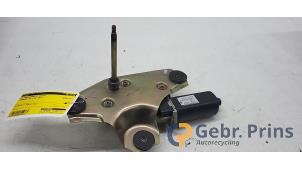 Gebruikte Ruitenwissermotor achter Landwind CV9 1.6 16V Prijs € 40,00 Margeregeling aangeboden door Autorec. Gebr. Prins b.v.