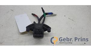 Gebruikte Camera achteruitrijden Nissan Qashqai (J11) 1.2 DIG-T 16V Prijs € 75,00 Margeregeling aangeboden door Autorec. Gebr. Prins b.v.