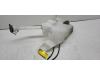 Nissan Qashqai (J11) 1.2 DIG-T 16V Ruitensproeiertank voor
