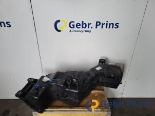 Gebruikte Tank adblue Ford Transit Connect (PJ2) 1.5 EcoBlue Prijs € 484,00 Inclusief btw aangeboden door Autorec. Gebr. Prins b.v.