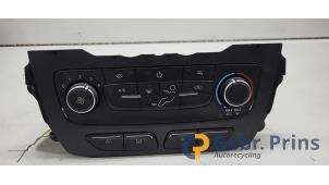 Gebruikte Chaufage Bedieningspaneel Ford Transit Connect (PJ2) 1.5 EcoBlue Prijs € 121,00 Inclusief btw aangeboden door Autorec. Gebr. Prins b.v.