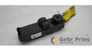 Gebruikte Ruit schakelaar elektrisch Ford Transit Connect (PJ2) 1.5 EcoBlue Prijs € 30,25 Inclusief btw aangeboden door Autorec. Gebr. Prins b.v.