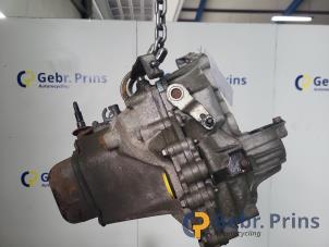 Gebruikte Versnellingsbak Peugeot 206+ (2L/M) 1.4 XS Prijs € 250,00 Margeregeling aangeboden door Autorec. Gebr. Prins b.v.