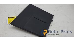 Gebruikte Draadloze oplader Tesla Model 3 Standard RWD Plus 60 kWh Prijs € 150,00 Margeregeling aangeboden door Autorec. Gebr. Prins b.v.