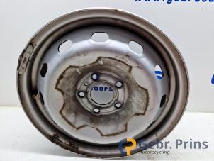 Gebruikte Velg Renault Trafic (1FL/2FL/3FL/4FL) 1.6 dCi Twin Turbo Prijs € 48,40 Inclusief btw aangeboden door Autorec. Gebr. Prins b.v.