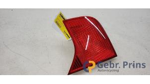 Gebruikte Achterlicht rechts Audi A4 (B7) 2.0 20V Prijs € 25,00 Margeregeling aangeboden door Autorec. Gebr. Prins b.v.