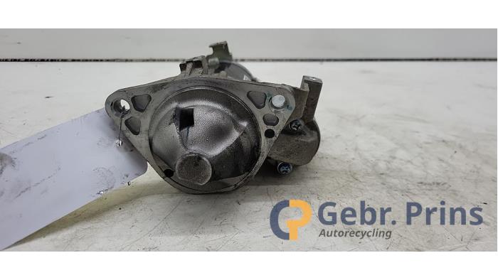 Gebruikte Startmotor Mitsubishi Space Star (A0) 1.2 12V Prijs € 35,00 Margeregeling aangeboden door Autorec. Gebr. Prins b.v.