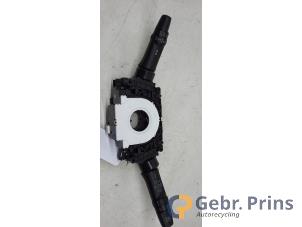 Gebruikte Licht + Raw Schakelaar Mitsubishi Space Star (A0) 1.2 12V Prijs € 40,00 Margeregeling aangeboden door Autorec. Gebr. Prins b.v.