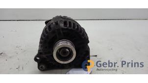 Gebruikte Alternator Volkswagen Golf V (1K1) 1.6 FSI 16V Prijs € 40,00 Margeregeling aangeboden door Autorec. Gebr. Prins b.v.