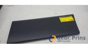 Gebruikte Sierlijst Renault Trafic (1FL/2FL/3FL/4FL) 1.6 dCi Twin Turbo Prijs € 18,15 Inclusief btw aangeboden door Autorec. Gebr. Prins b.v.