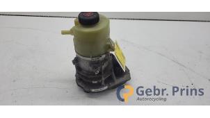 Gebruikte Servopomp Renault Trafic (1FL/2FL/3FL/4FL) 1.6 dCi Twin Turbo Prijs € 242,00 Inclusief btw aangeboden door Autorec. Gebr. Prins b.v.