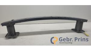 Gebruikte Bumperframe voor Renault Trafic (1FL/2FL/3FL/4FL) 1.6 dCi Twin Turbo Prijs € 90,75 Inclusief btw aangeboden door Autorec. Gebr. Prins b.v.