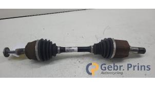 Gebruikte Steekas links-voor Volvo V40 (MV) 2.0 D4 16V Prijs € 60,00 Margeregeling aangeboden door Autorec. Gebr. Prins b.v.