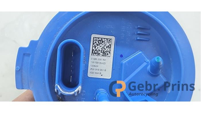 Brandstofpomp Elektrisch van een Volkswagen Polo VI (AW1) 1.0 TSI 12V 2024