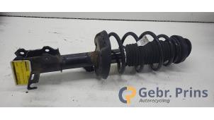 Gebruikte Mac Phersonpoot rechts-voor Chevrolet Cruze (305) 1.8 16V VVT Prijs € 50,00 Margeregeling aangeboden door Autorec. Gebr. Prins b.v.