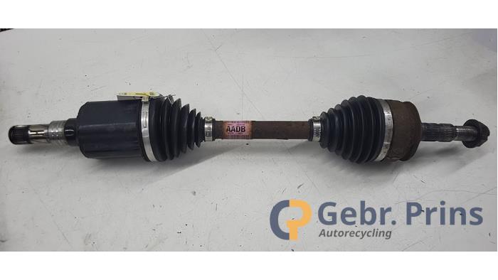 Gebruikte Aandrijfas links-voor Chevrolet Cruze (305) 1.8 16V VVT Prijs € 75,00 Margeregeling aangeboden door Autorec. Gebr. Prins b.v.