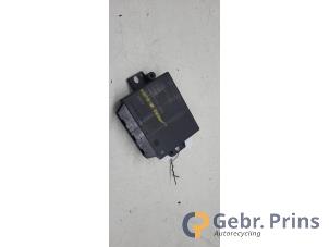 Gebruikte Module PDC Volvo V60 I (FW/GW) 1.6 T3 16V Prijs € 40,00 Margeregeling aangeboden door Autorec. Gebr. Prins b.v.