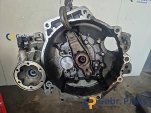 Gebruikte Versnellingsbak Volkswagen New Beetle (1Y7) 2.0 Prijs € 150,00 Margeregeling aangeboden door Autorec. Gebr. Prins b.v.