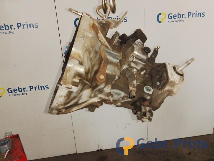 Versnellingsbak van een Fiat Panda/Pandina (312) 0.9 TwinAir Turbo 85 2012