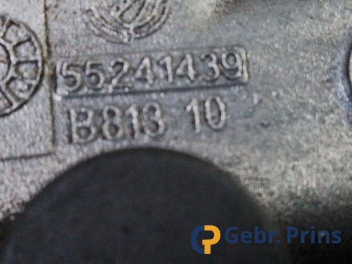 Versnellingsbak van een Fiat Panda/Pandina (312) 0.9 TwinAir Turbo 85 2012