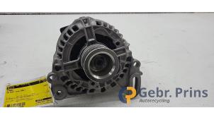 Gebruikte Dynamo Volkswagen Polo IV (9N1/2/3) 1.4 16V Prijs € 35,00 Margeregeling aangeboden door Autorec. Gebr. Prins b.v.