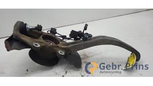 Gebruikte Fusee rechts-voor Mercedes ML II (164/4JG) 3.0 ML-280 CDI 4-Matic V6 24V Prijs € 75,00 Margeregeling aangeboden door Autorec. Gebr. Prins b.v.