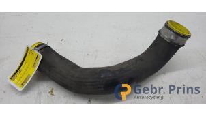 Gebruikte Intercooler Slang Mercedes ML II (164/4JG) 3.0 ML-280 CDI 4-Matic V6 24V Prijs € 20,00 Margeregeling aangeboden door Autorec. Gebr. Prins b.v.
