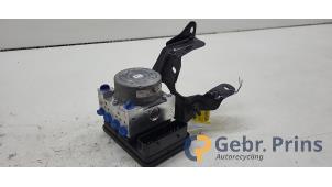 Gebruikte ABS Pomp Ford Focus 4 Wagon 1.0 Ti-VCT EcoBoost 12V 100 Prijs € 150,00 Margeregeling aangeboden door Autorec. Gebr. Prins b.v.