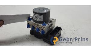 Gebruikte ABS Pomp Chevrolet Spark (M300) 1.0 16V Prijs € 40,00 Margeregeling aangeboden door Autorec. Gebr. Prins b.v.