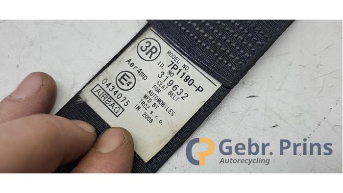 Tussenas van een Lexus IS (E2) 250 2.5 V6 24V 2011