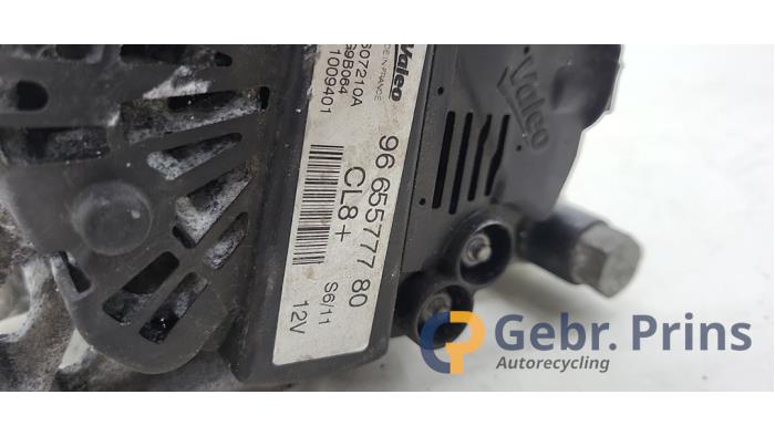Dynamo van een Peugeot 206+ (2L/M) 1.4 XS 2011