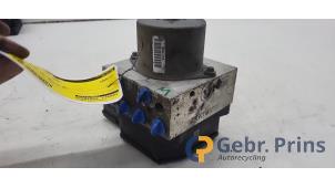 Gebruikte ABS Pomp Ford S-Max (GBW) 1.8 TDCi 16V Prijs € 125,00 Margeregeling aangeboden door Autorec. Gebr. Prins b.v.