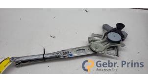 Gebruikte Raammechaniek 4Deurs links-voor Lexus IS (E2) 250 2.5 V6 24V Prijs € 50,00 Margeregeling aangeboden door Autorec. Gebr. Prins b.v.