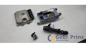 Gebruikte Kontaktslot + computer Fiat Panda/Pandina (312) 0.9 TwinAir Turbo 85 Prijs € 175,00 Margeregeling aangeboden door Autorec. Gebr. Prins b.v.
