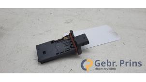 Gebruikte Luchtmassameter Suzuki Ignis (MF) 1.2 Dual Jet 16V Smart Hybrid Prijs € 25,00 Margeregeling aangeboden door Autorec. Gebr. Prins b.v.