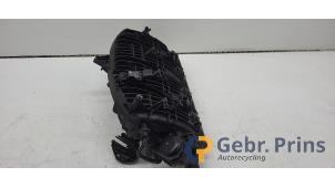 Gebruikte Inlaatspruitstuk Volkswagen Polo VI (AW1) 2.0 GTI Turbo 16V Prijs € 150,00 Margeregeling aangeboden door Autorec. Gebr. Prins b.v.