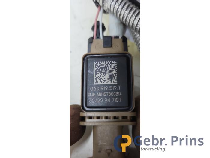 Gebruikte Uitlaat temperatuursensor Volkswagen Polo VI (AW1) 2.0 GTI Prijs € 60,00 Margeregeling aangeboden door Autorec. Gebr. Prins b.v.