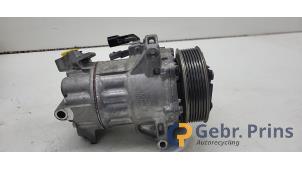 Gebruikte Aircopomp Renault Clio V (RJAB) 1.0 TCe 100 12V Prijs € 150,00 Margeregeling aangeboden door Autorec. Gebr. Prins b.v.