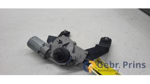 Gebruikte Motor Ruitenwisser achter Kia Sportage (SL) 1.6 GDI 16V 4x2 Prijs € 35,00 Margeregeling aangeboden door Autorec. Gebr. Prins b.v.