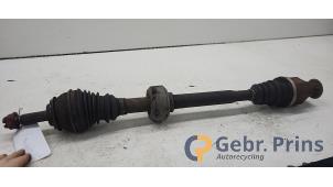 Gebruikte Aandrijfas rechts-voor Dacia Sandero I (BS) 1.2 16V Prijs € 40,00 Margeregeling aangeboden door Autorec. Gebr. Prins b.v.