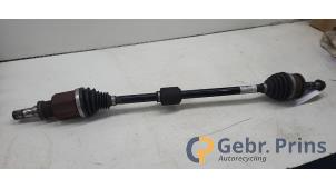 Gebruikte Steekas rechts-voor Opel Astra K Sports Tourer 1.2 Turbo 12V Prijs € 75,00 Margeregeling aangeboden door Autorec. Gebr. Prins b.v.